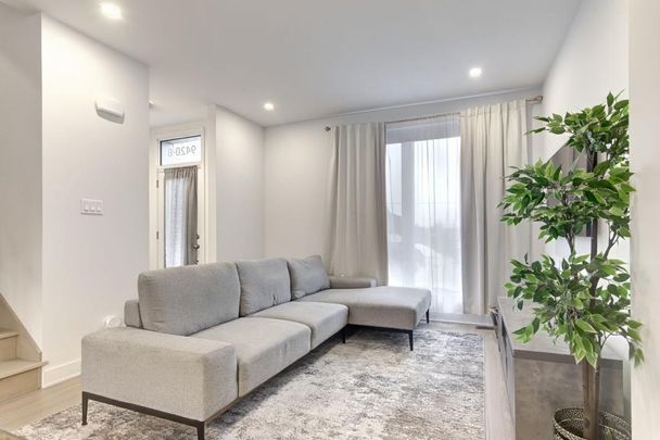 Maison à étages à louer - Montréal (LaSalle) Maison à étages à louer - Montréal (LaSalle) - Photo 1