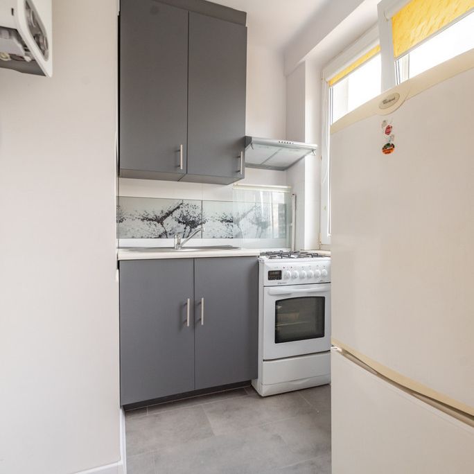 Radom, Os. Xv-Lecia, 11 Listopada - Фото 1