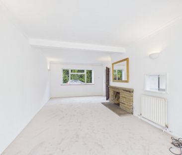 3 bedroom House in Brill Close, Maidenhead - Photo 3