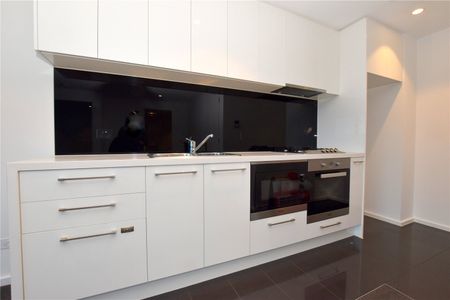 302/1 Balston Street - Photo 5