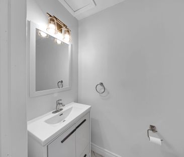 For Lease - 18 Windridge Drive Unit# Main, Markham, Ontario - Photo 1