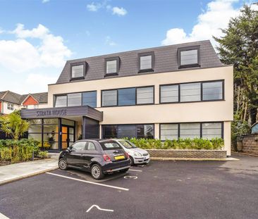 Batavia Road, Sunbury-On-Thames, London, TW16 - Photo 3