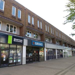 PETERBOROUGH - Photo 3