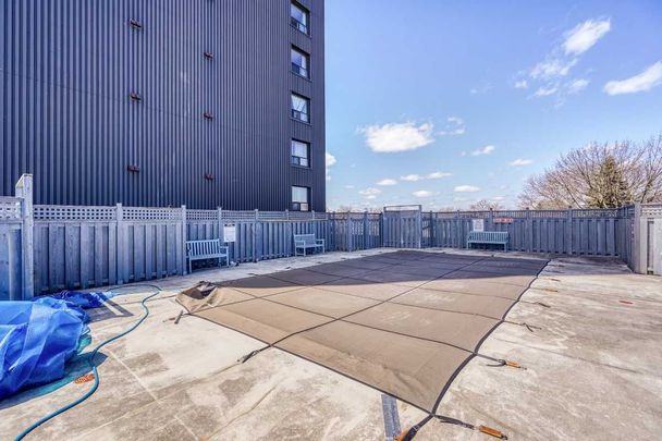 For Lease - 15 Torrance Road Unit# 1507, Toronto, Ontario - Photo 1