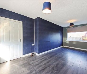 2 bedroom semi-detached house to rent - Photo 6