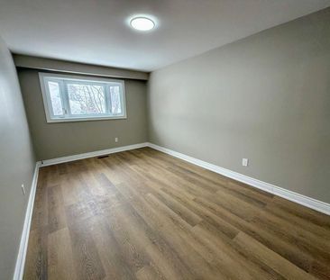 For Lease - 27 Sylvia Street, Barrie, Ontario - Photo 5