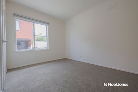 2/175 Francis Street, YARRAVILLE - Photo 3