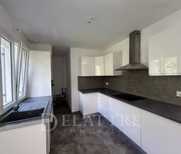 Location Appartement 4 pièces 90m² TOURRETTES SUR LOUP 06140 - Photo 4