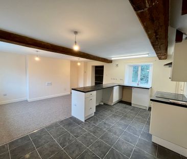 2 bedroom house to rent Ryeford, Stonehouse, Gloucestershire, GL10 - Photo 4