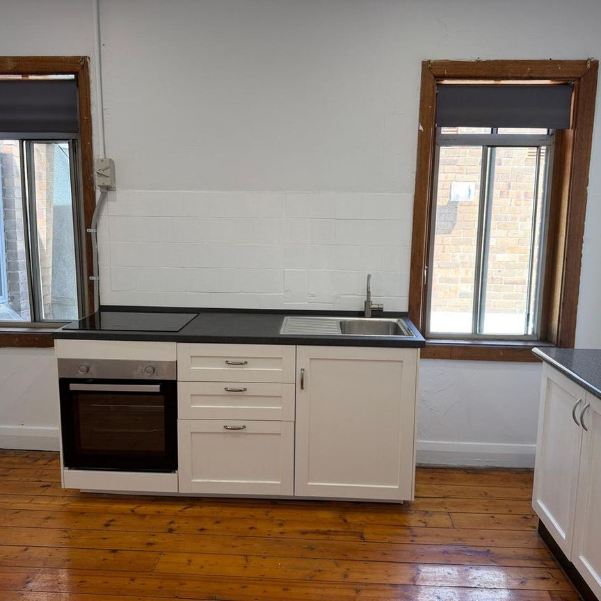 Spacious Fully Renovated Two-Bedroom Unit in Prime Canterbury Location - Photo 1