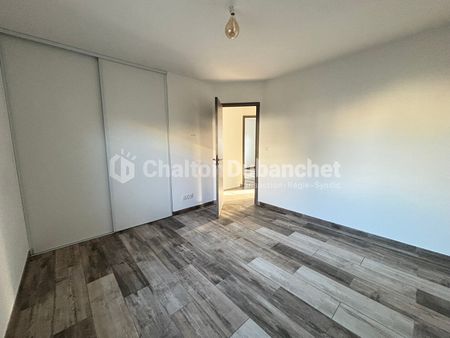 Location Maison 4 pièces 104m² - Photo 3