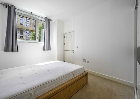 Grand Canal Avenue - Photo 3