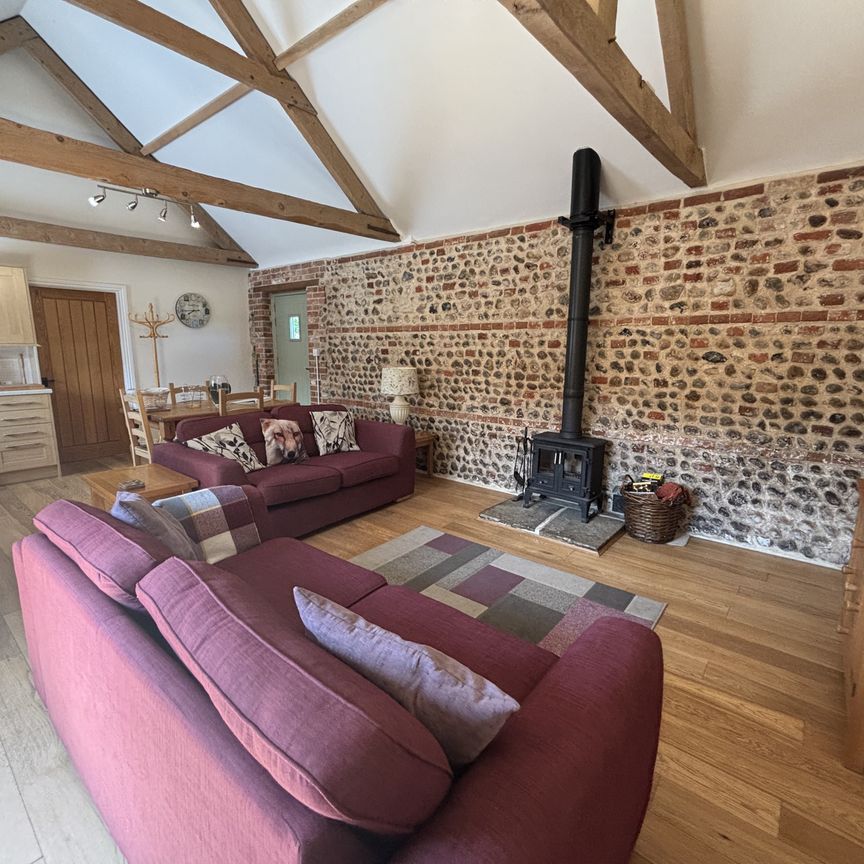 Manor Farm Road, North Walsham, Witton - Photo 1