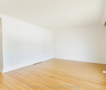 51 Black Creek Boulevard #Upper - Photo 1