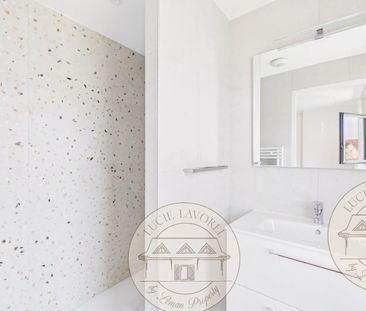 Location Maison 5 pièces 116m² ST CERGUES 74140 - Photo 4