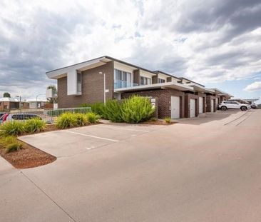 87/47 Mowatt Street, Queanbeyan - Photo 4