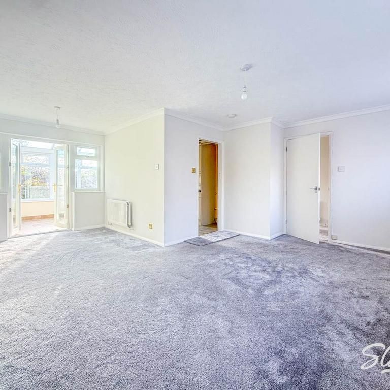 2 bedroom bungalow to rent - Photo 1