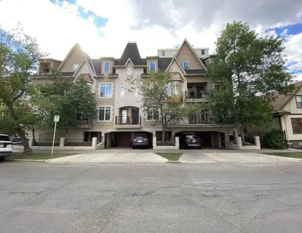 Modern Townhouse in Beltline – Perfect for Professionals! | Calgary - Photo 1