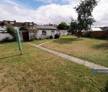 1 bedroom in a house share to rent - Photo 6