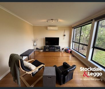 22 Rosebud Crescent, Broadmeadows, Vic 3047 - Photo 2