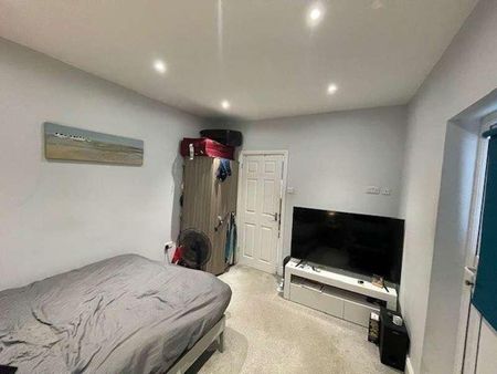 Rm, Aldermans Drive, Peterborough, PE3 - Photo 5