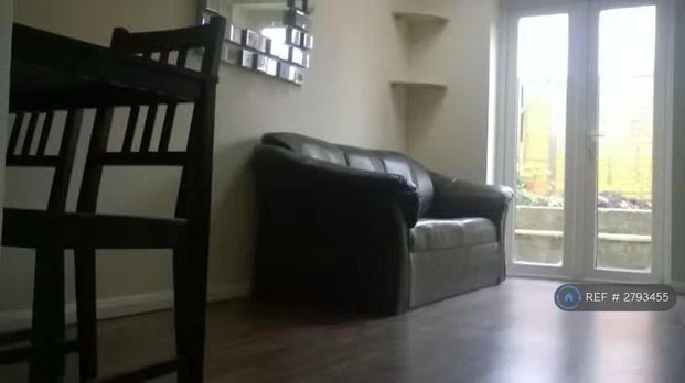 1 bedroom semi-detached house to rent - Photo 1