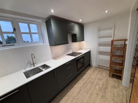 2 BED House To rent - Photo 3