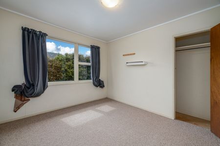 Classic Kiwi Bungalow - Photo 2
