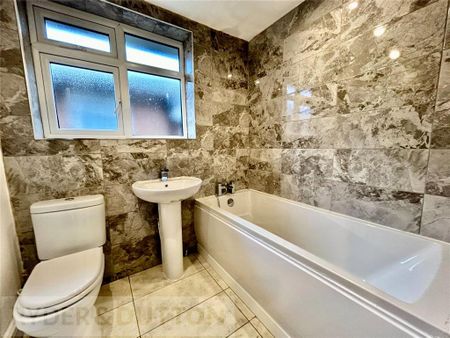 3 bedroom bungalow to rent - Photo 2