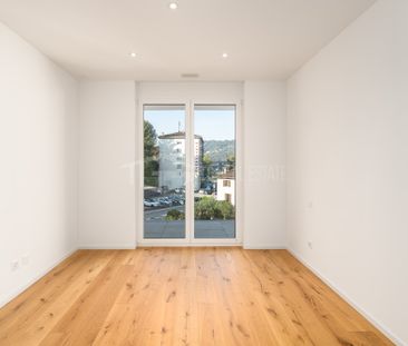MODERNO BILOCALE CON AMPIO TERRAZZO - Photo 1