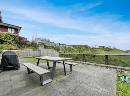 Welcome to 74 Amesbury Drive, Churton park - Photo 4
