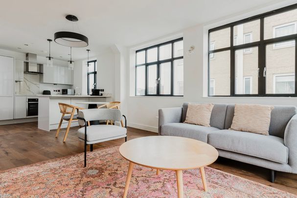 Henriques Street - Photo 1