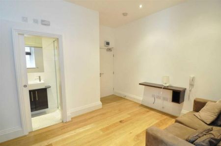 Studio to rent - Photo 5