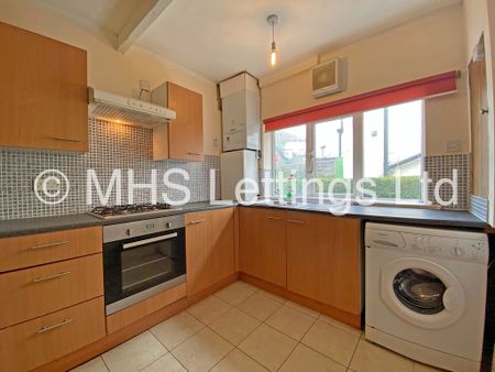 8 Trenic Crescent, Leeds, LS6 3DL - Photo 2