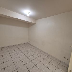 Location Appartement 2 pièces 52m² MACON 71000 - Photo 2