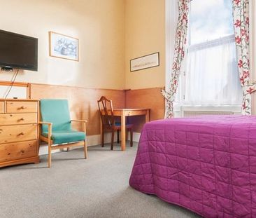 4 bedroom flat share to rent - Photo 2