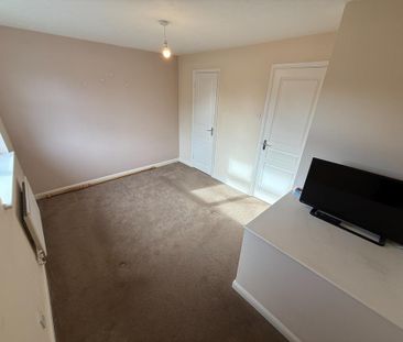 2 bedroom townhouse to rent - Photo 4