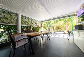 Maspalomas, Canary Islands 35100