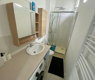 Location Appartement 2 pièces 32m² - Photo 2