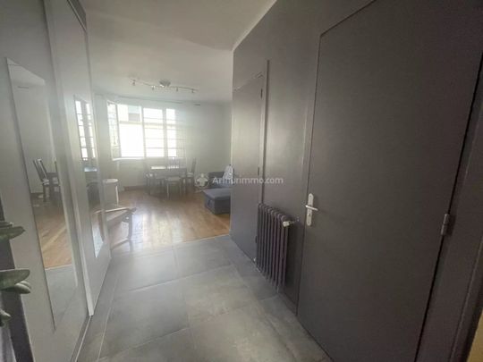 Location Appartement 2 pièces 56 m2 à Villeurbanne - Photo 1