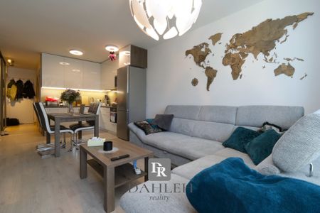 DAHLEH- Moderný 2 izbový byt na Kramároch v novostavbe s balkónom a klimatizáciou - Photo 2