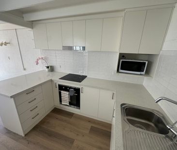 North-Facing Two-Level Living in the Heart of Malvern, Upgrade Reno... - Photo 3