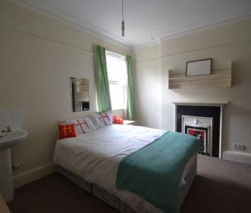 (COPY of) Derby Grove, Lenton, Nottingham, NG7 - Photo 4