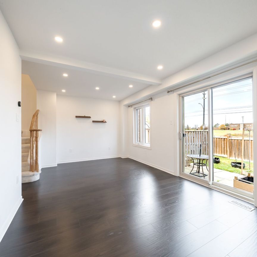 For Lease - 302 COLLEGE Avenue Unit# 117, Guelph, Ontario - Photo 1