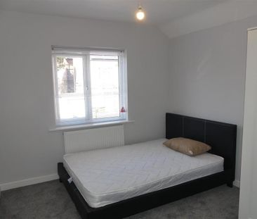 2 bedroom maisonette to rent - Photo 6