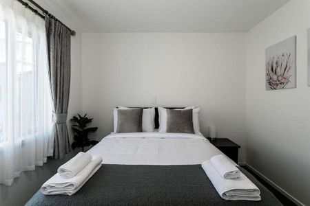 Ready to move in - fully furnished house - Photo 3