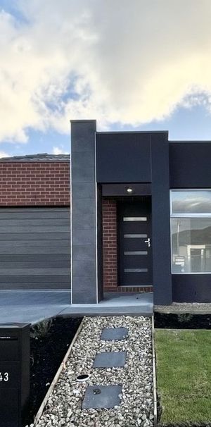 43 Gaeta Street, Wollert VIC 3750 - House For Rent | Domain - Photo 1