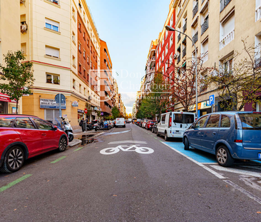 TEMPORARY RENTAL OF PENTHOUSE IN RÍOS ROSAS - Photo 4