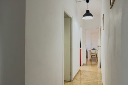 Single cozy room in Poble Sec district - Photo 4