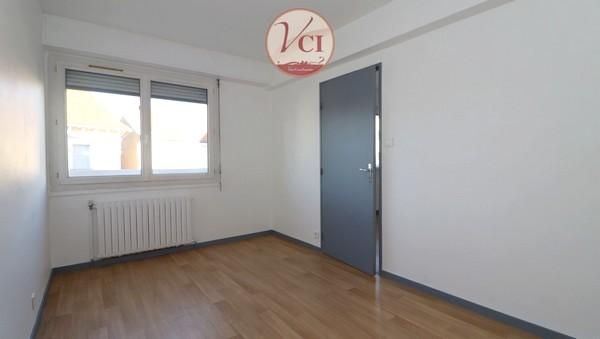Location Appartement 2 pièces 48m² VICHY 03200 - Photo 1